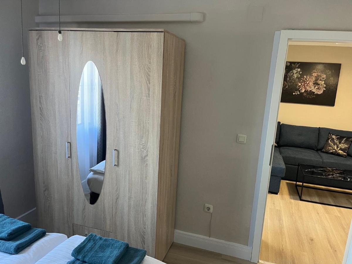 Appartement Villa-Celine Torrevieja Extérieur photo